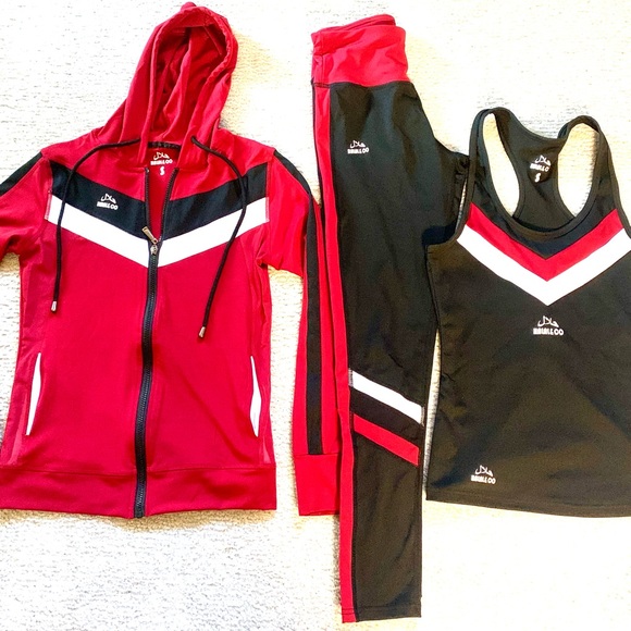 3 piece set yoga outfits in various colors - Picture 3 of 5